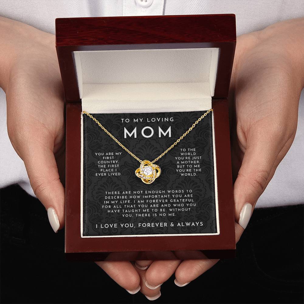 Elegant Love Knot Necklace for Moms - Unique Gift Idea